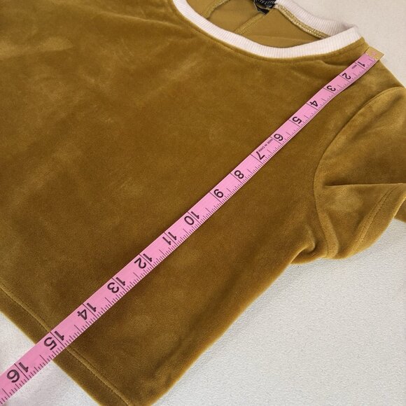 Urban Outfitters Velour Crop Top Women’s Medium Gold Brown Back Stripe Detail - Picture 6 of 8
